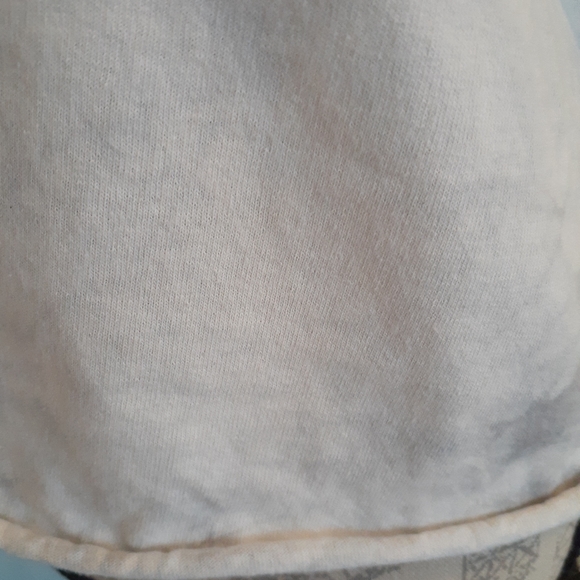 Marble tee shirt. - Picture 5 of 7